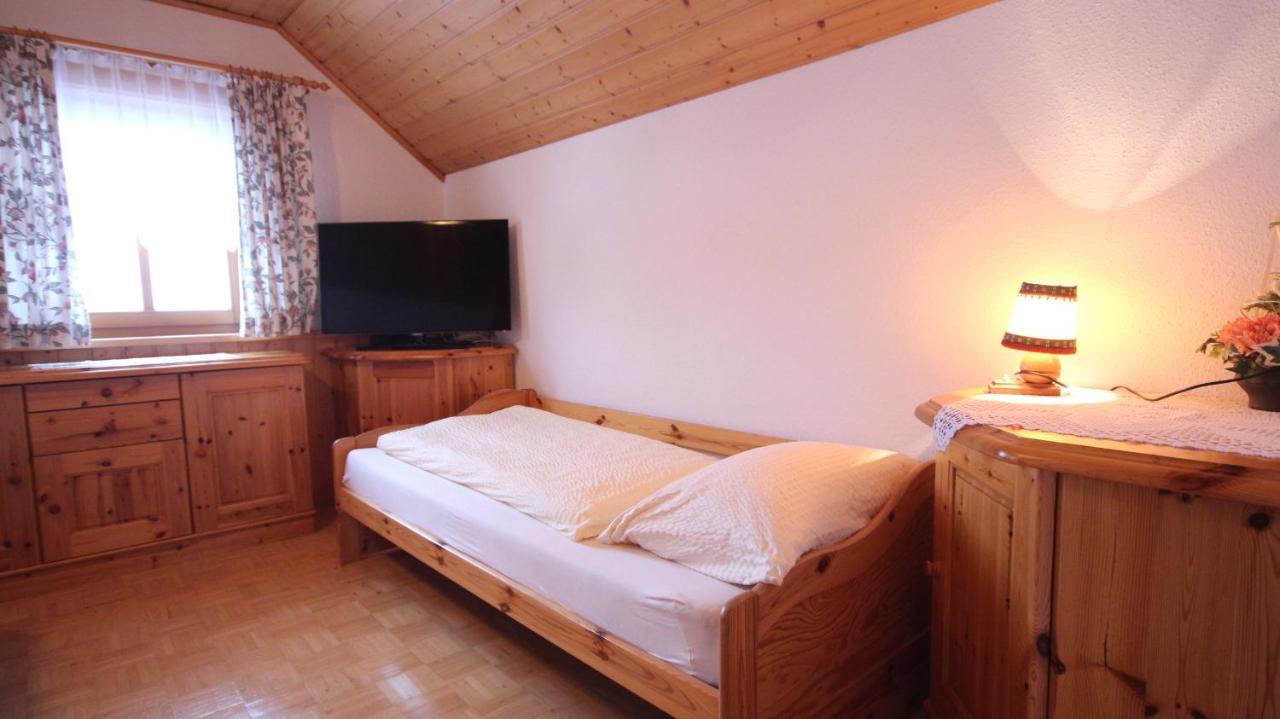 Apartment Landhaeusl *